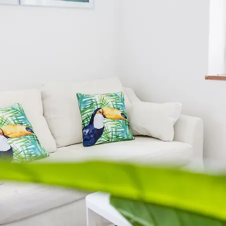 Casa de Férias Cosy Bungalow By The Getaway Collection